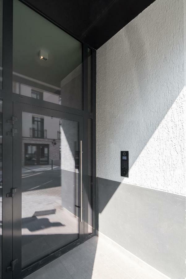 Happy Inn Studio Historic Center, Self Check-In, Ac, Parking In The Undergrnd Garage, 维尔纽斯 外观 照片